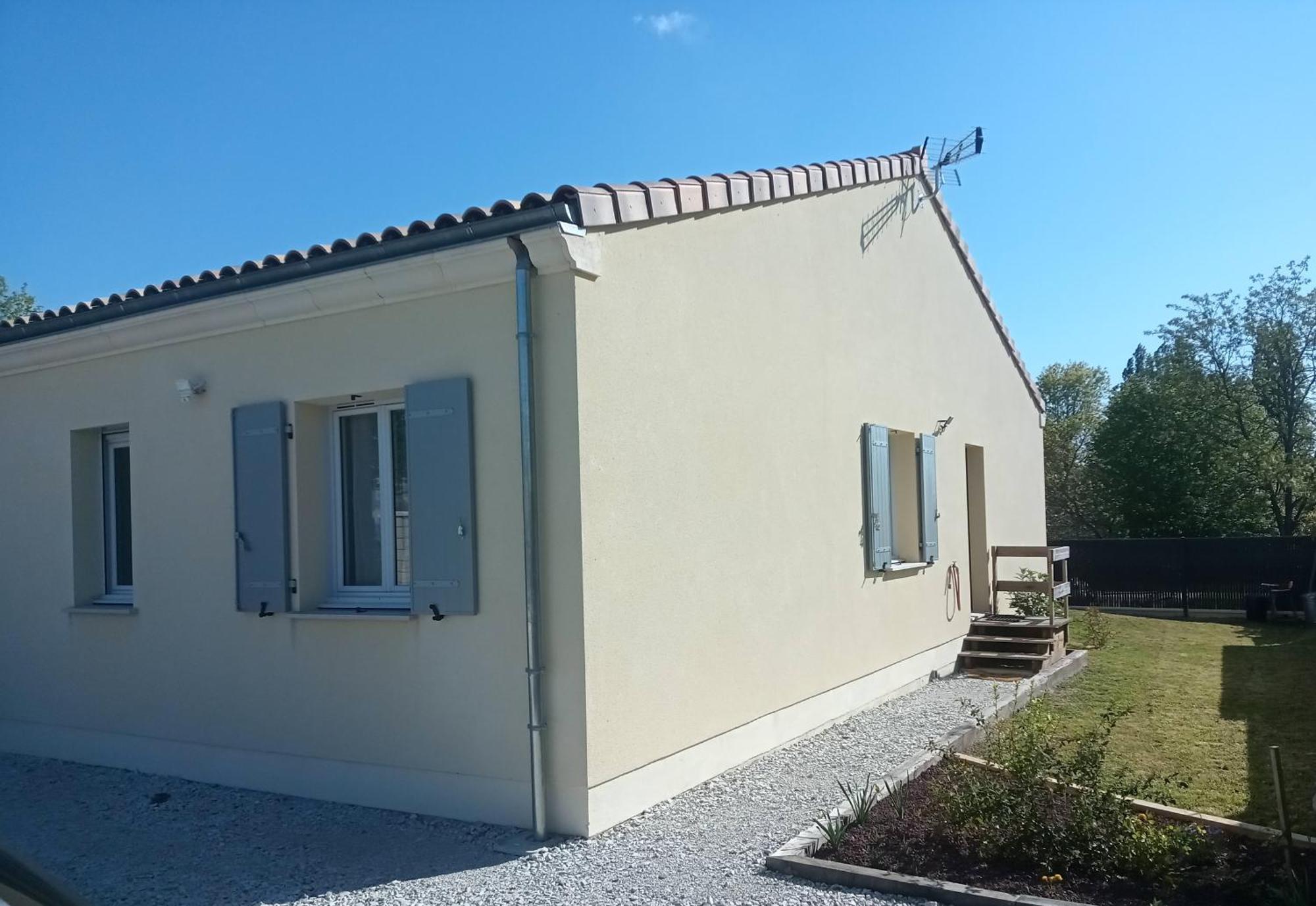 Meuble De Tourisme Classe 3 Etoiles Le Ptit Coin De Soleil - Saint Ciers D'Abzac Exterior foto